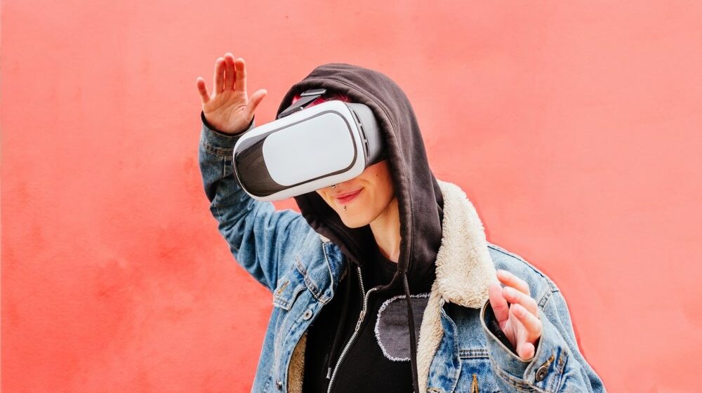 Віртуальна реальність і мистецтво: Нове середовище для творчості